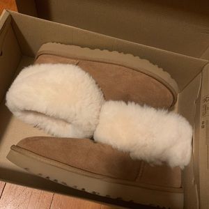 UGG classic mimi fluff boots